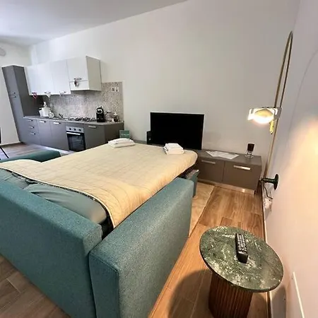 Apartament Poppy House